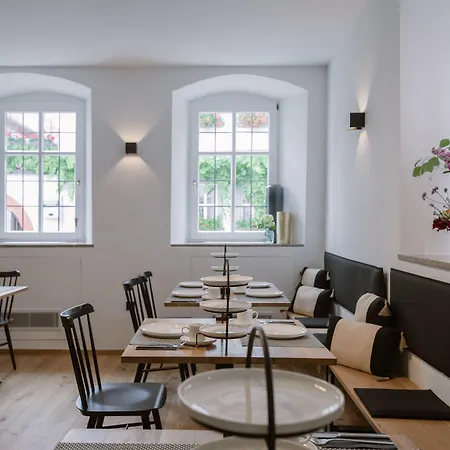 Hochrein Hotel *